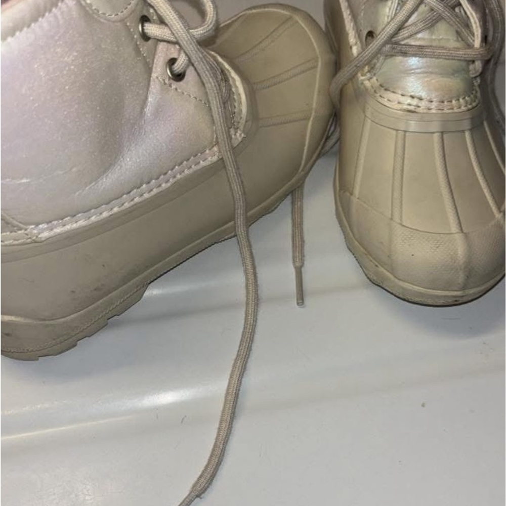 Sperry Girl’s Light Beige Rain and Snow Boots